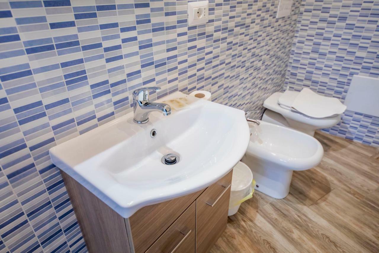 Borgo Marino Suite B&B เชฟาลู ภายนอก รูปภาพ