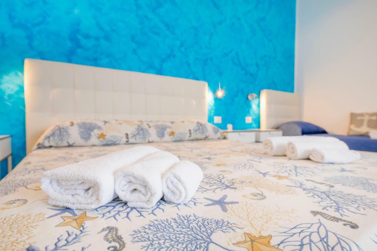 Borgo Marino Suite B&B เชฟาลู ภายนอก รูปภาพ
