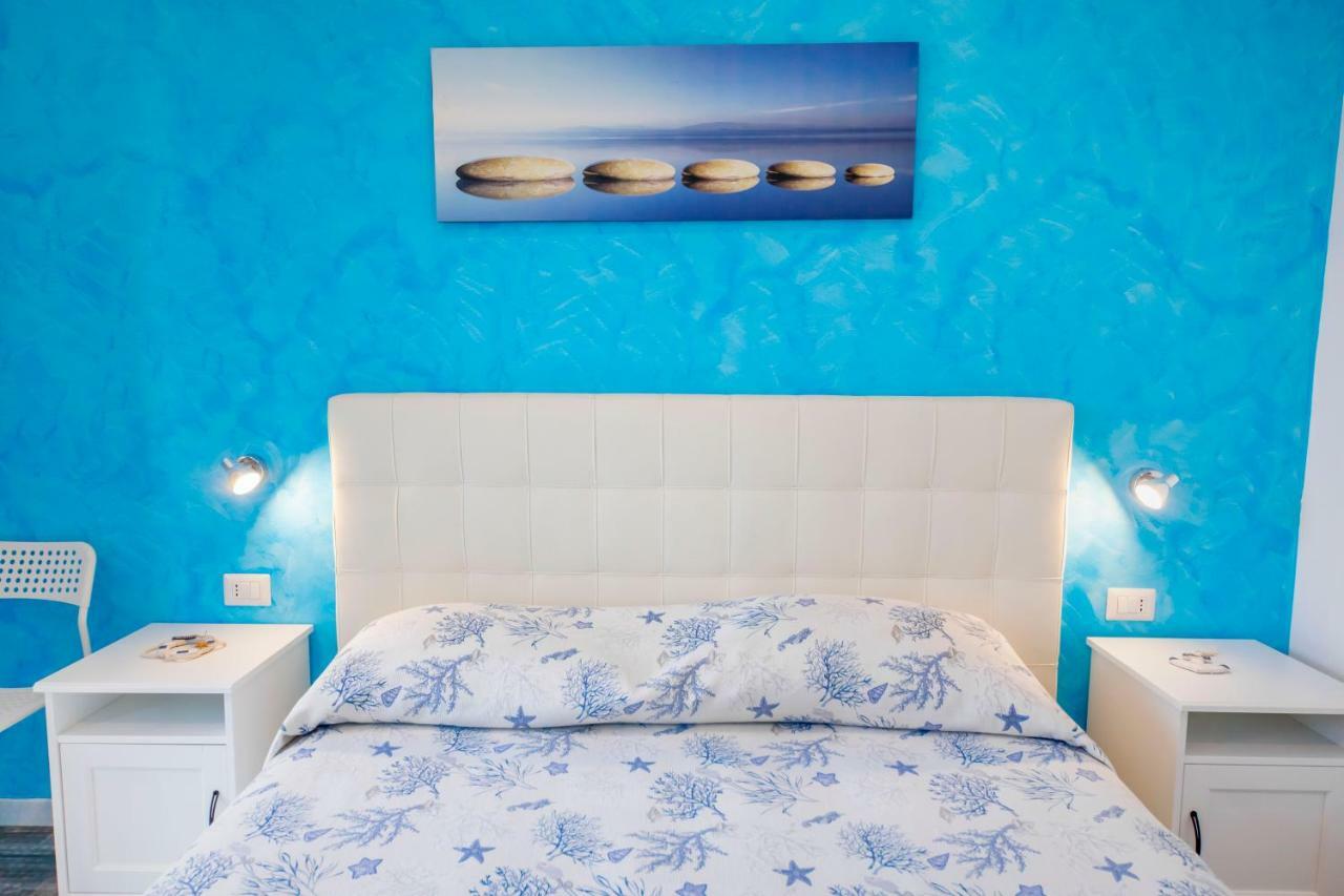 Borgo Marino Suite B&B เชฟาลู ภายนอก รูปภาพ