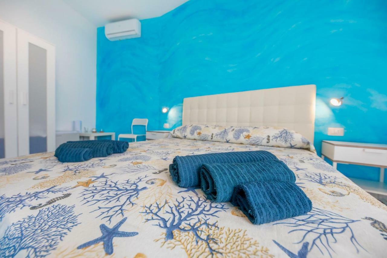 Borgo Marino Suite B&B เชฟาลู ภายนอก รูปภาพ